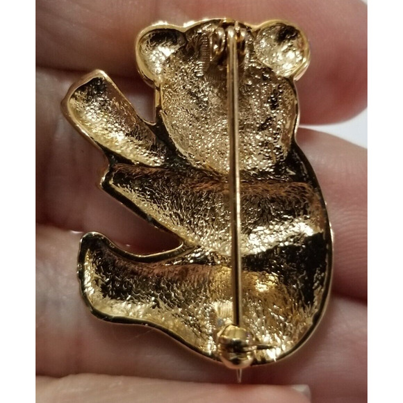 Panda pin goldtone and black one and a half inches - Picture 4 of 10